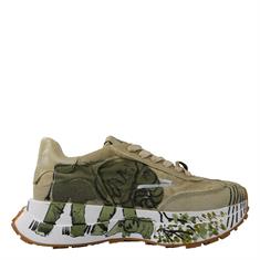 ELENA IACHI sneakers space