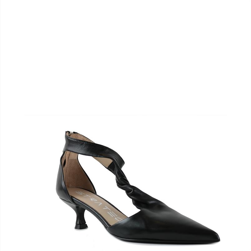 STRATEGIA pumps a4527