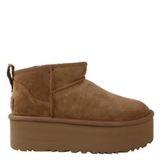 UGG enkellaarzen w.clas.u.m.plat